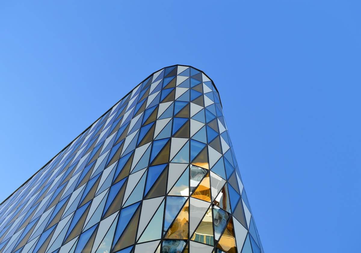 爱奇艺体育直播-赛后维尼修斯与米利唐怒追赫塔菲球员要说法，场面一度失控